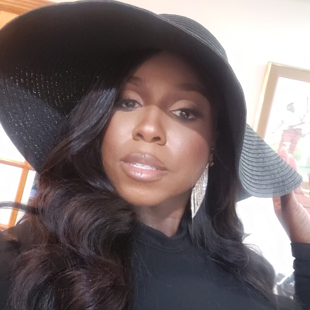 Meet your Posher, Kiesha